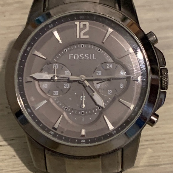 Fossil Watch - Picture 2 of 4